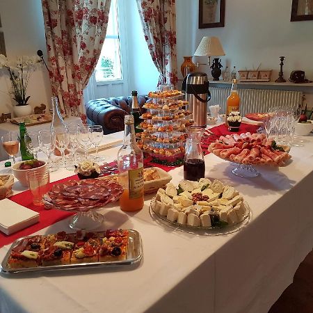 Domaine Des Buis Hotel Albon Eksteriør billede