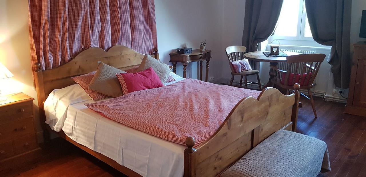 Domaine Des Buis Hotel Albon Eksteriør billede